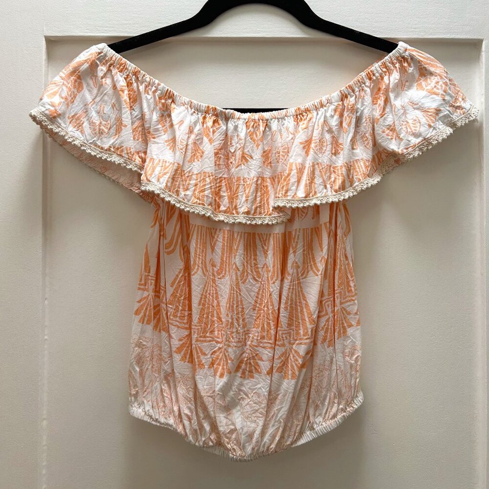 Chach Beach - Off the shoulder top